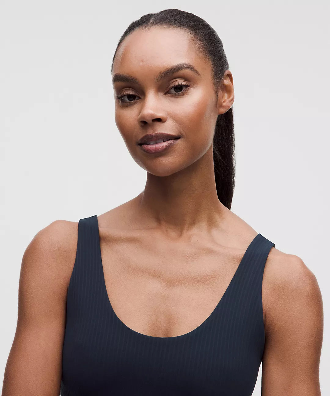 Align™ Lettuce-Hem Tank Top Light Support, B/C Cup
