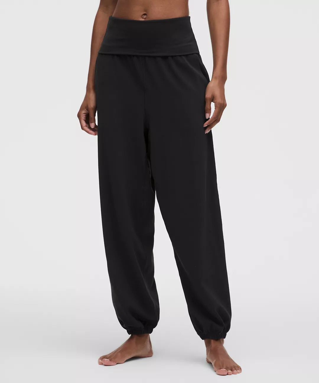 Align™ Foldover Relaxed Jogger Regular