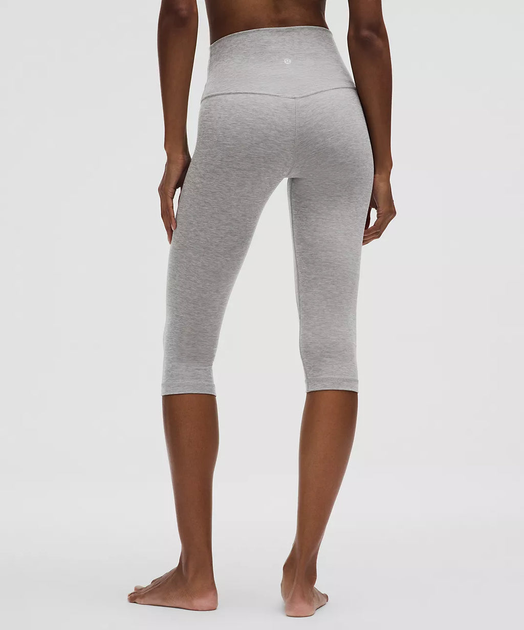 Align™ High-Rise Crop 17"