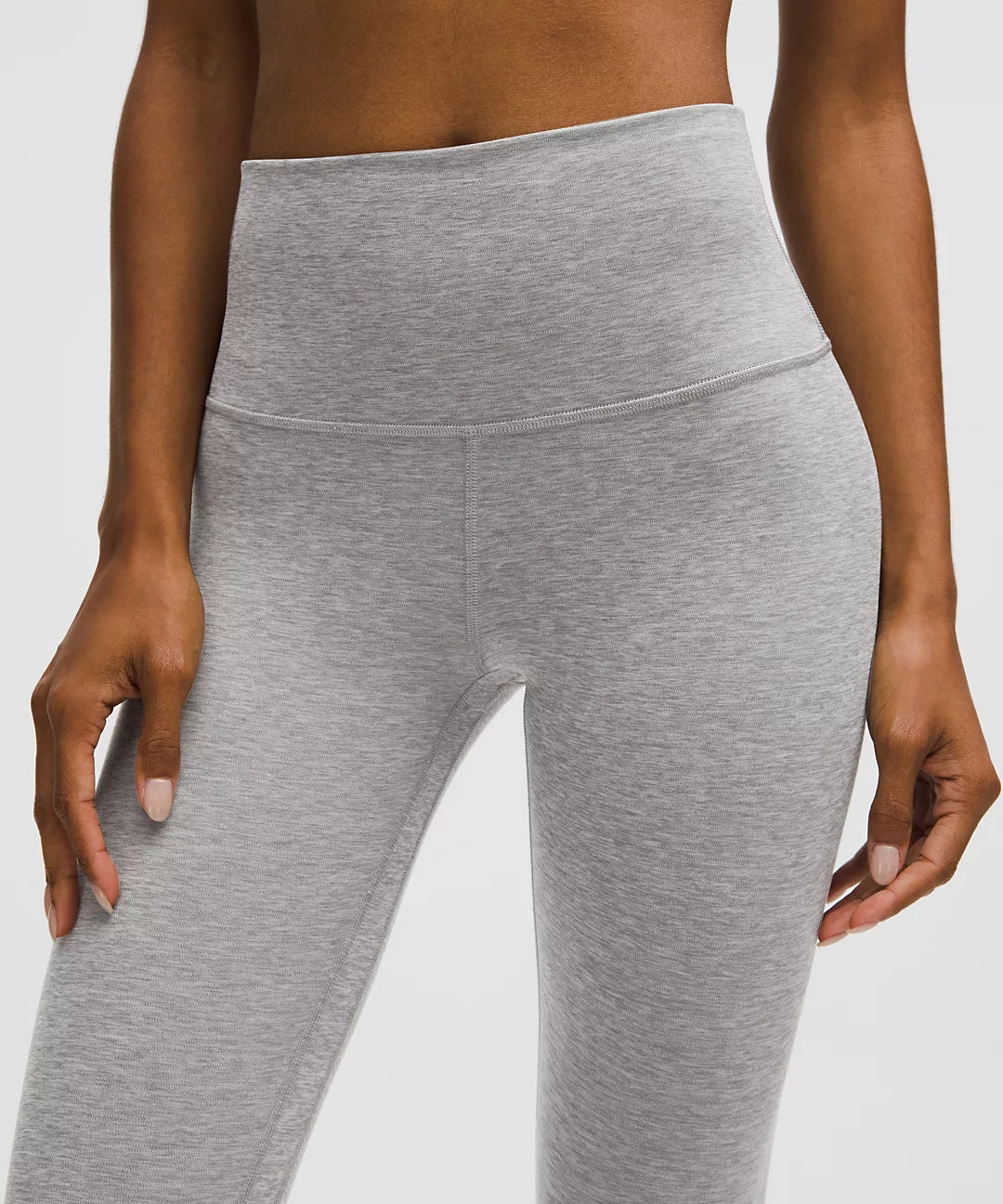 Align™ High-Rise Crop 17"